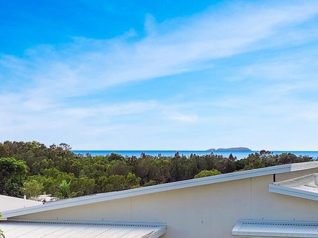 Live The Beachside Dream
