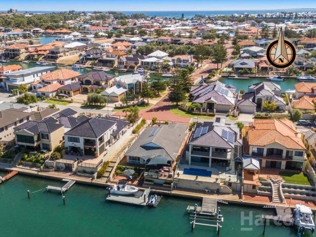 Live the Coastal Lifestyle!