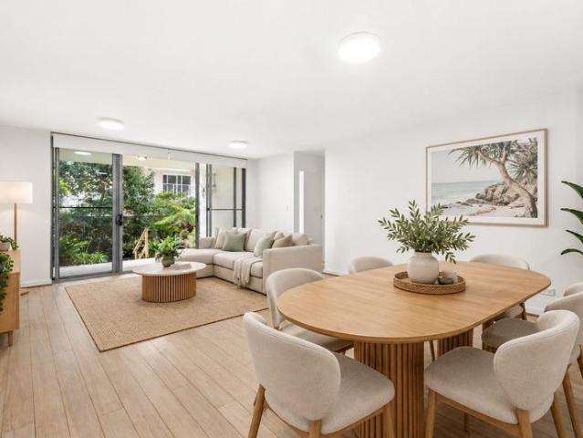Live the Collaroy Lifestyle, Steps from the Beach