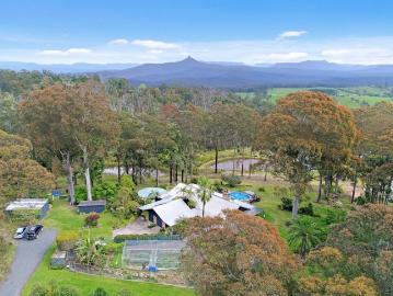 Live the Dream: A Rare Rural Sanctuary with Breathtaking Views