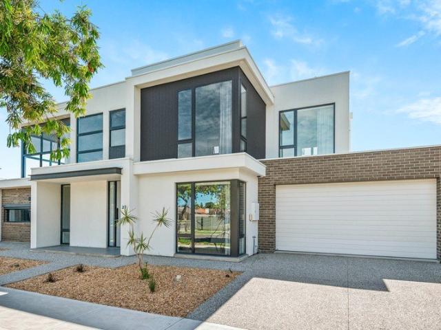 Live the Dream at Henley Beach South!