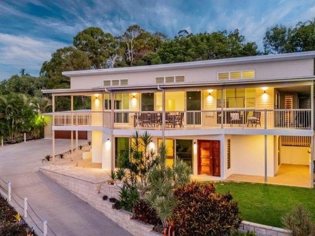 LIVE THE DREAM STUNNING NORTH FACING RETREAT WITH OCEAN VIEWS