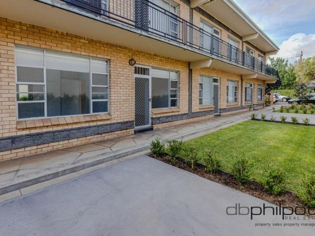 Live the Good Life in Rose Park!