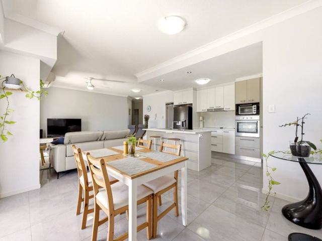 Live the Redcliffe Lifestyle, Space, Convenience & Coastal Living at Your Doorstep