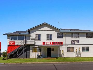 Live Upstairs, Work Downstairs Flexible Leasing Opportunity