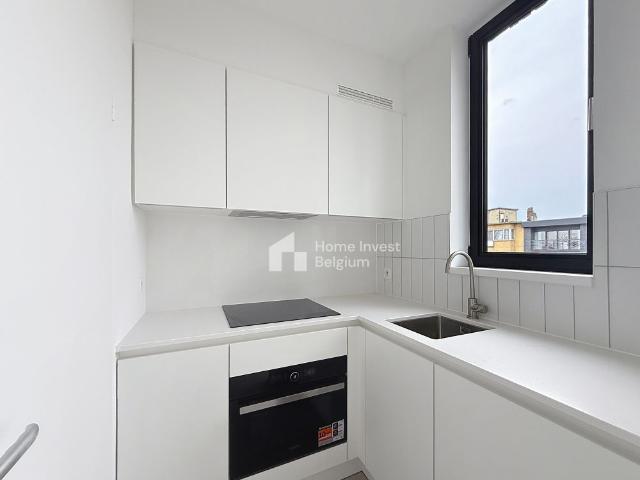 Live with the Owner Studio Apartment