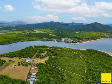 Live Your Dream Coastal Lifestyle 364 Coquette Point Road, Coquette Point QLD 4860