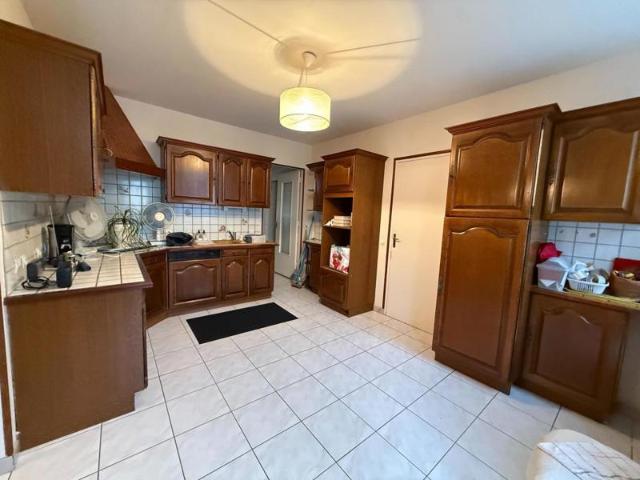 LIVERDY EN BRIE 77 Maison 5p 150m²