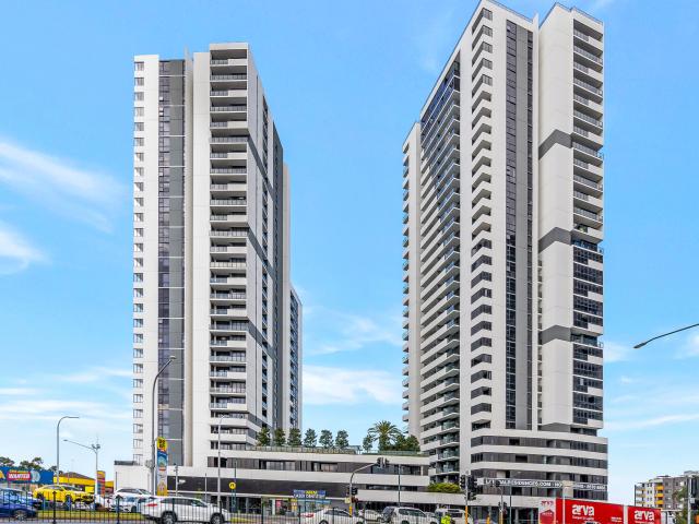 Liverpool 607/420 Macquarie Street