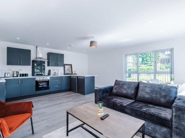 Liverpool, L14 1PT, United Kingdom | 2 bed apartment for rent #168694788 | Rentberry