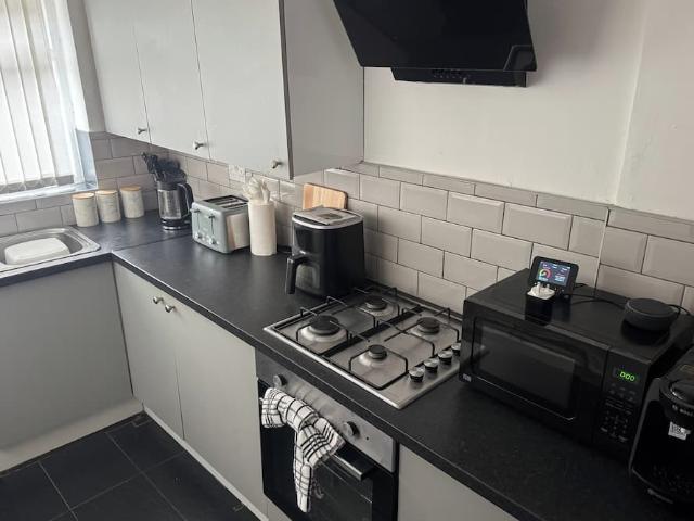 Liverpool, L14 9QB, United Kingdom | 3 bed house for rent #147441793 | Rentberry