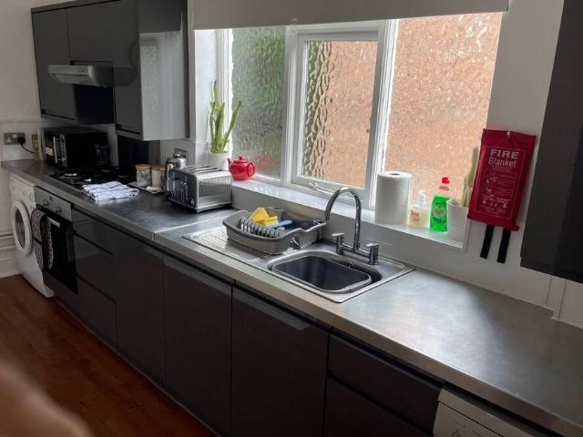 Liverpool, L17 8TB, United Kingdom | 3 bed apartment for rent #96618741 | Rentberry
