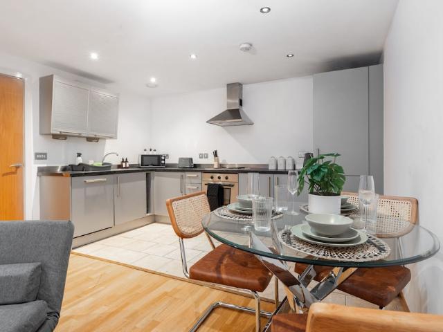 Liverpool, L1 2SU, United Kingdom | 2 bed apartment for rent #149470288 | Rentberry