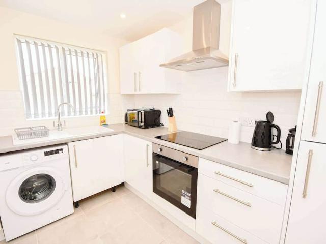 Liverpool, L4 4AU, United Kingdom | 3 bed house for rent #152264815 | Rentberry