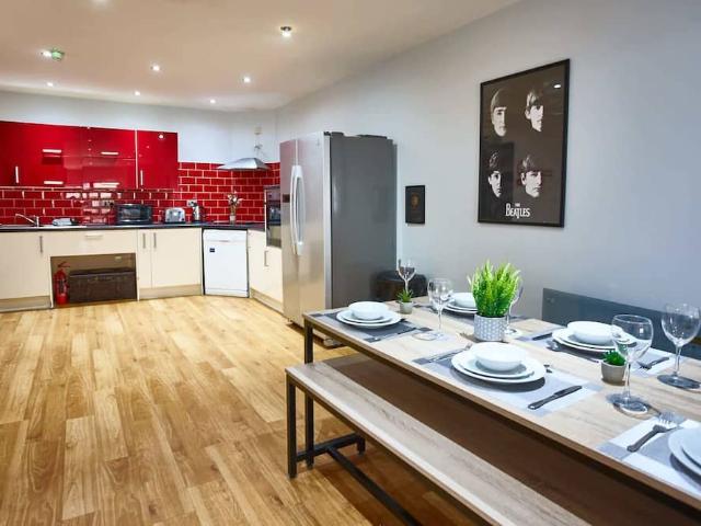 Liverpool, L6 1HD, United Kingdom | 4 bed apartment for rent #98147285 | Rentberry