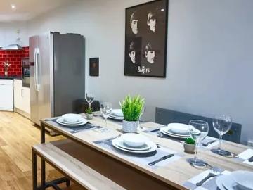 Liverpool, L6 1HD, United Kingdom | 4 bed apartment for rent #98147285 | Rentberry