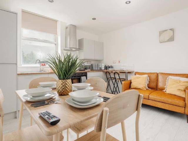 Liverpool, L6 7UG, United Kingdom | 3 bed apartment for rent #168862219 | Rentberry