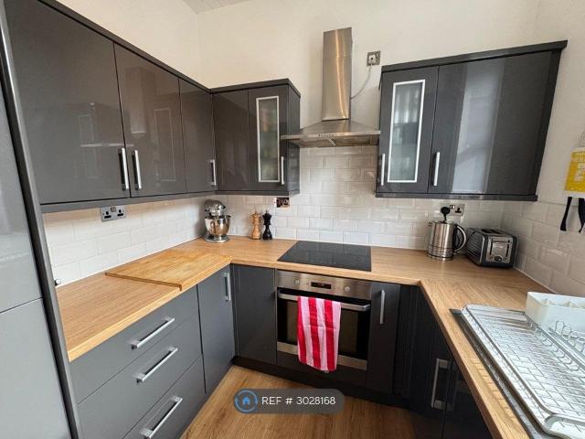Liverpool St, Stockport SK5, 3 bed terraced house to rent, £1,150 pcm | PrimeLocation