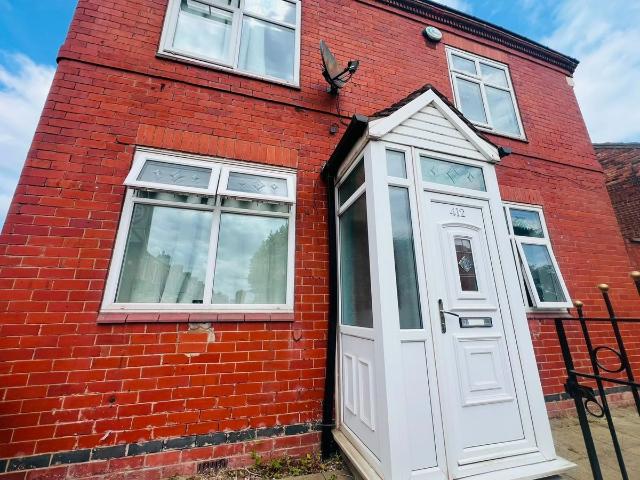 Liverpool Street, Salford M6, 2 bed detached house to rent, £1,200 pcm | PrimeLocation
