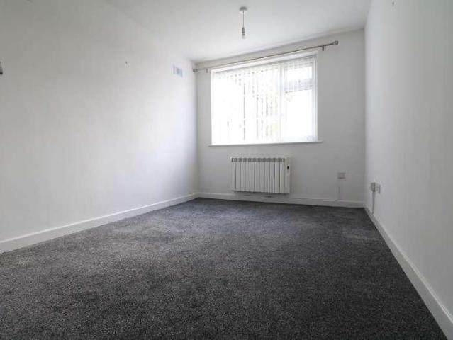 Liverpool Road, Widnes, WA8