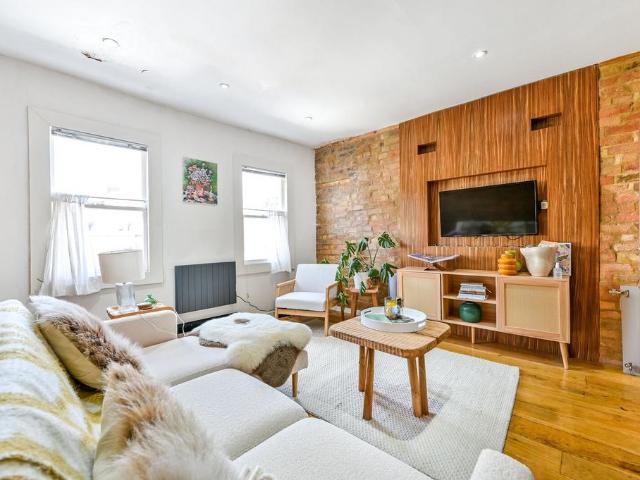 Liverpool Road, Angel, London, N1 1 bed flat to rent £2,579 pcm £595 pw