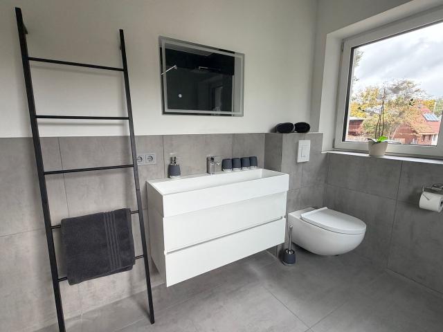 Living Apartment Trachenberge 3, Dresden Amsterdam Apartments for Rent
