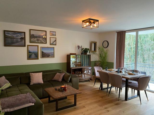 Living by the river – Stylish two bedroom apartment in Leipzig Connewitz, Leipzig Amsterdam Apartments for Rent