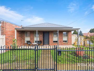 Living golden in Golden Point