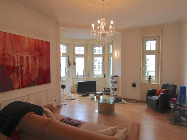 Living Downtown Stuttgart in a Belletage Building and apartment is a cultural monument