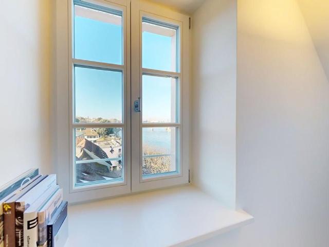Living Directly on the Rhine St. Alban Tal, Basel Amsterdam Apartments for Rent