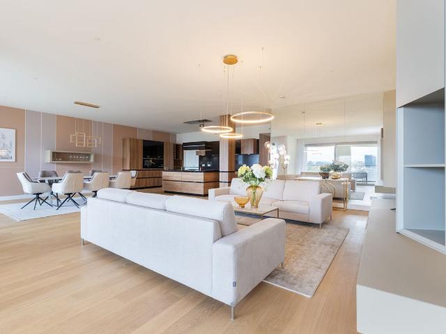 Living in a unique ambience, Frankfurt Amsterdam Apartments for Rent