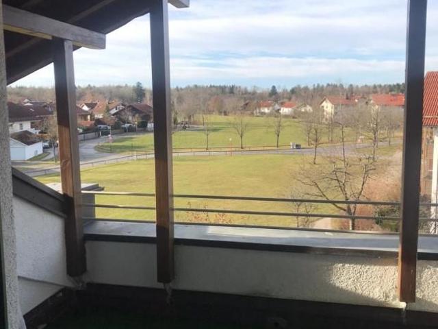 Living in a quiet location of Oberhaching with great view