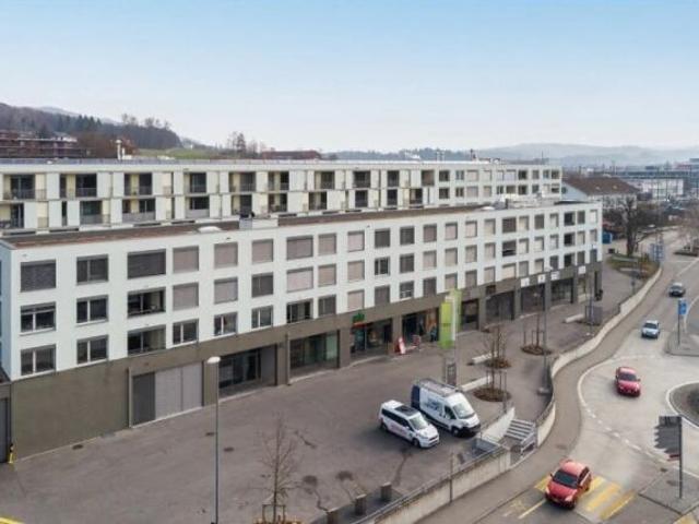 Living in the new HELLO Aarburg right next to the train station