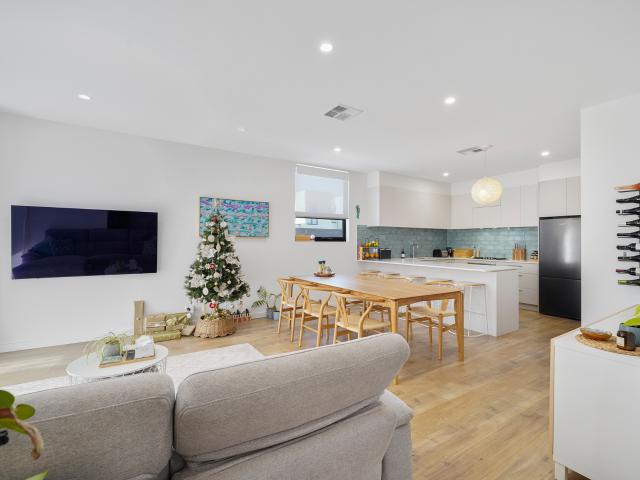 Living in the now at Hobart Lane