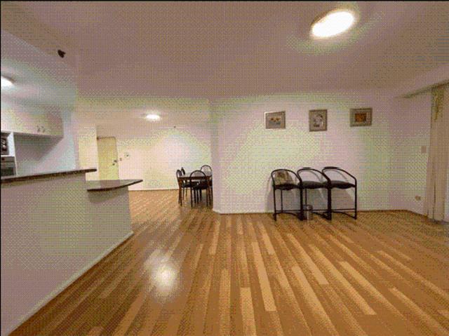 Living in the heart of Sydney CBD with high level 14extremely spacious apartment