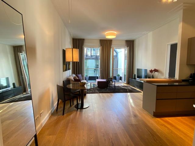 Living in the premium segment! High quality equipment meets first class location in Düsseldorf Dusseldorf Amsterdam Apartments for Rent