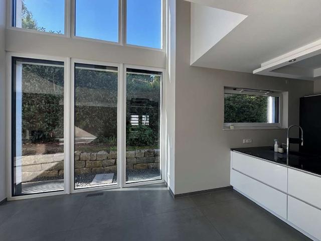 Living on the top: Bauhaus Architektur in Bestlage von Bad Soden Neuenhain