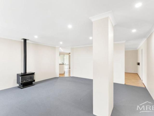 LIVING SPACE GALORE IN A QUIET CUL DE SAC