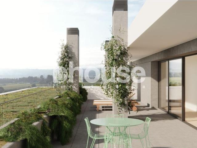 LIVING T4 Luxo em Penafiel