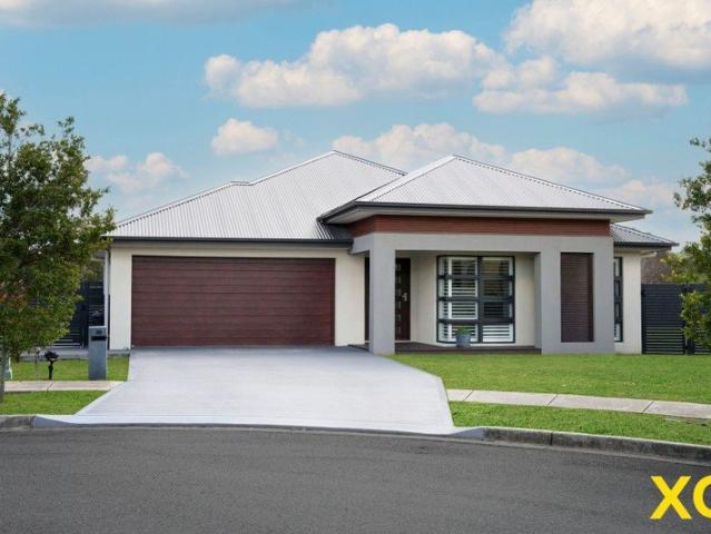 Living the Dream: Style Meets Substance in Desirable Hunterview Home