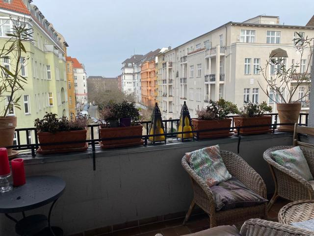 Living your dream in West Berlin, Berlin Amsterdam Apartments for Rent