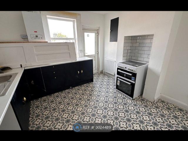 Livingstone Buildings, Gillingham ME7, 1 bed flat to rent, £900 pcm | PrimeLocation