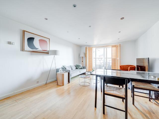 Livingstone Lodge, Carlton Gate, Maida Vale W9, 2 bed flat to rent, £3,000 pcm | PrimeLocation