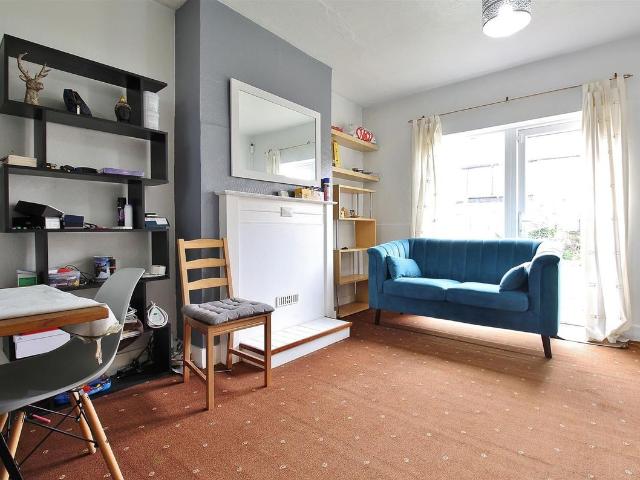Livingstone Road, Hounslow TW3, 2 bed terraced house to rent, £1,800 pcm | PrimeLocation