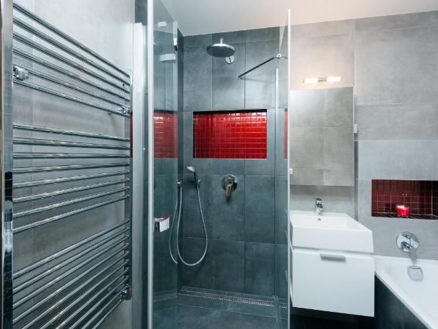 LIVRAISON RAPIDE 4 PIÈCES NEUF – BALCON 8 m² – PARKING – À deux pas du RER A