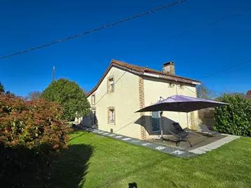 Lizant 86400 Achat / Vente maison 4 pièces t4 au dernier étage
