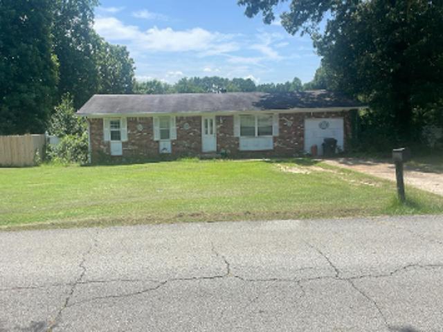 Lo Hawk Dr