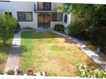 LOMA DE VISTA HERMOSA, Casa en renta. Jardín muy grande Excelente ubicación