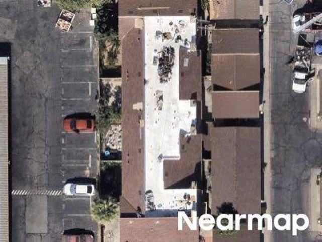 Loma Verde Dr