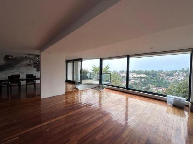 LOMAS DE LAS ÁGUILAS | EXCLUSIVA CASA EN FRACCIONAMIENTO CERRADO | A 7 MIN DE SANTA FE